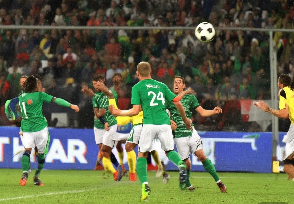 阿尔及利亚VS尼日利亚：经典对决战术解析与明星风采